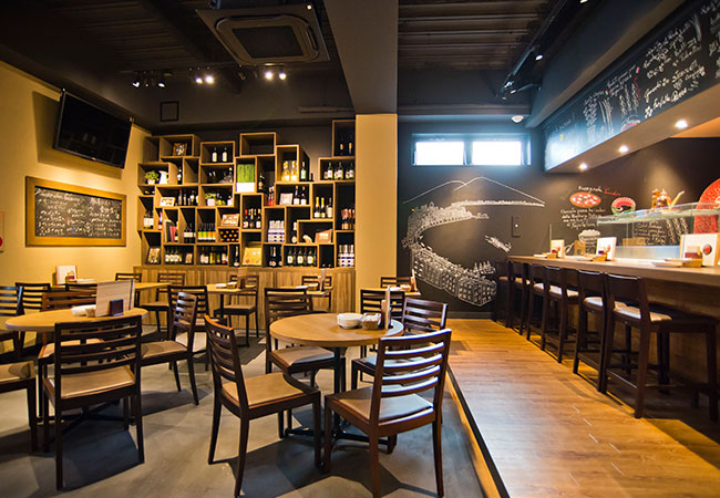 SALVATORE CUOMO & BAR ���c